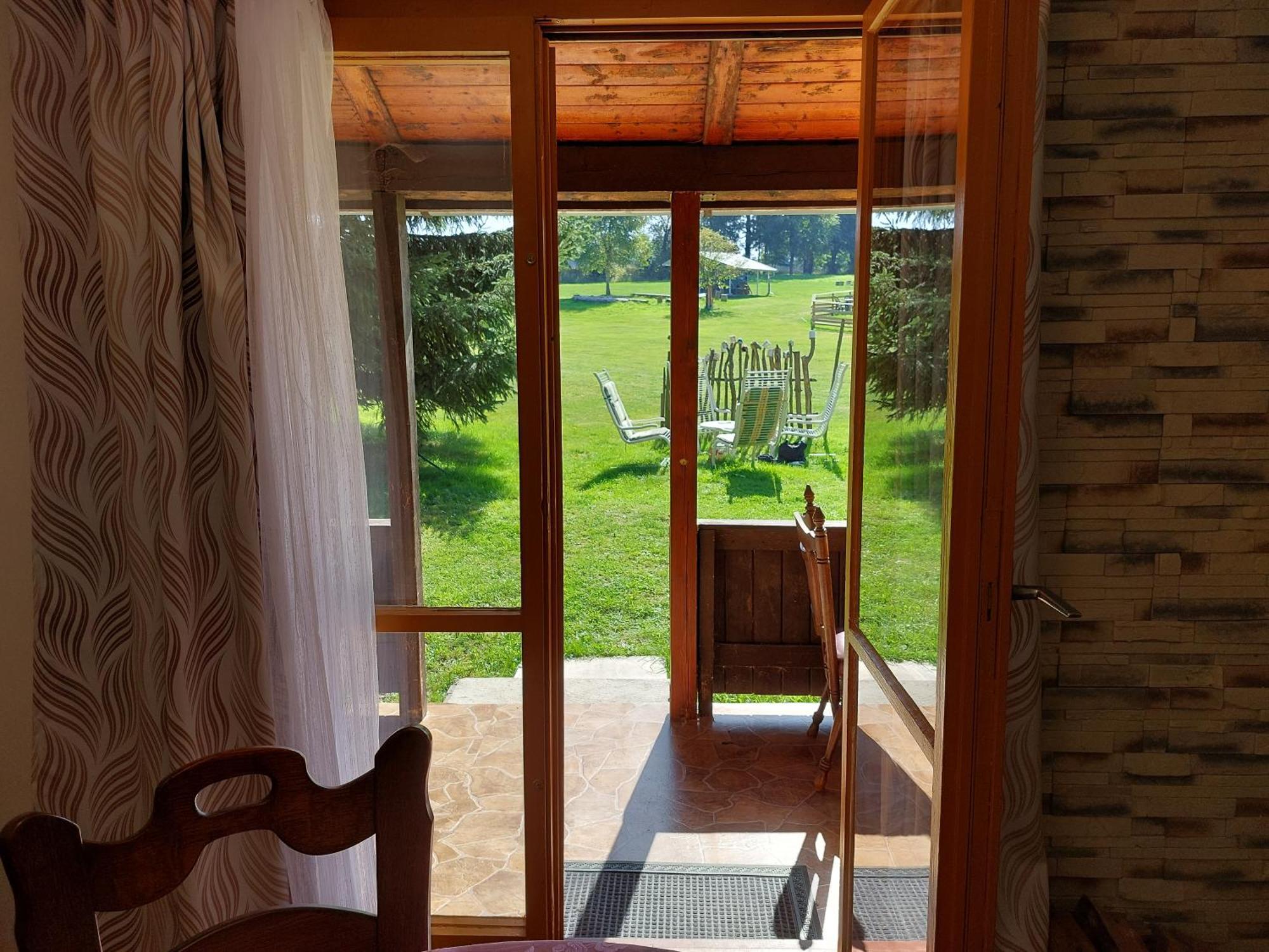 Rekreacni Stredisko Rojana Hotel Svratka Exterior foto